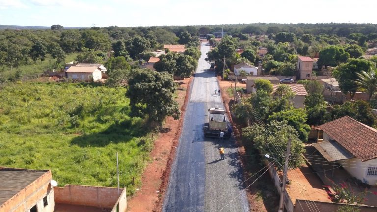 Obras de pavimentação seguem no Bairro Nova Lassance