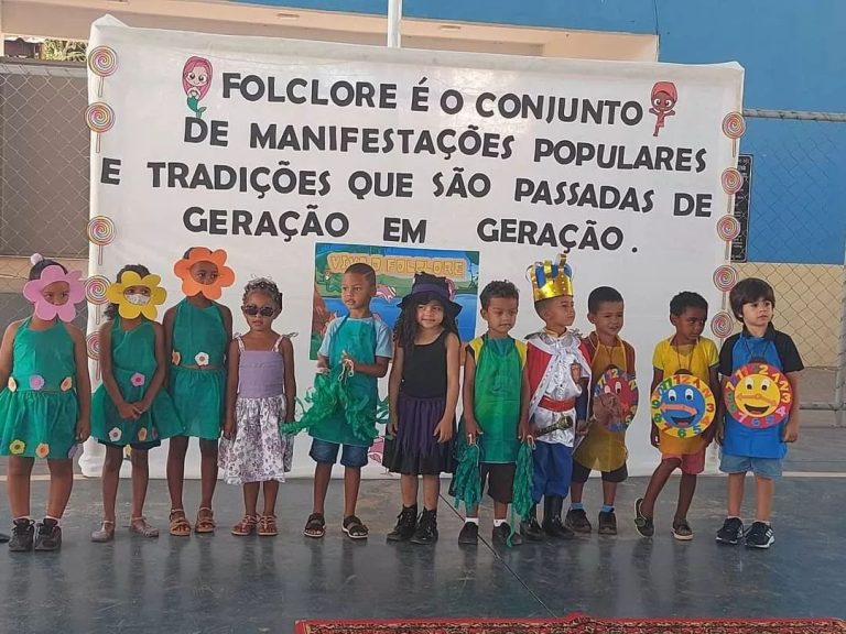 Pré-escolar Raio de Luz realiza Projeto Cultural